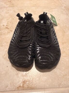 HF Women's Black Athletic Sneakers - Lightweight Breathable Running Shoes